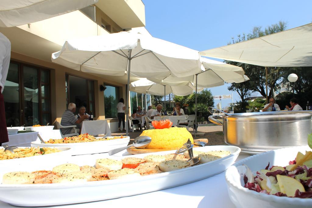 Hotel Astor B&B Lido di Classe Ngoại thất bức ảnh